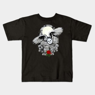 Flying Owl in the Moonlight Kids T-Shirt